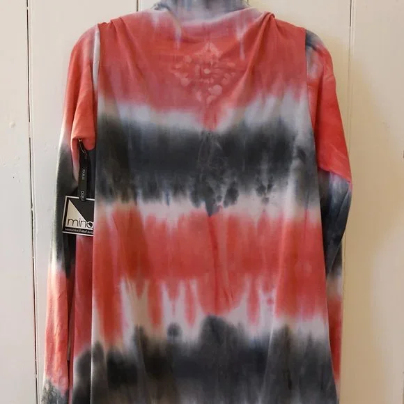 Cardigan - Picture 2 of 3